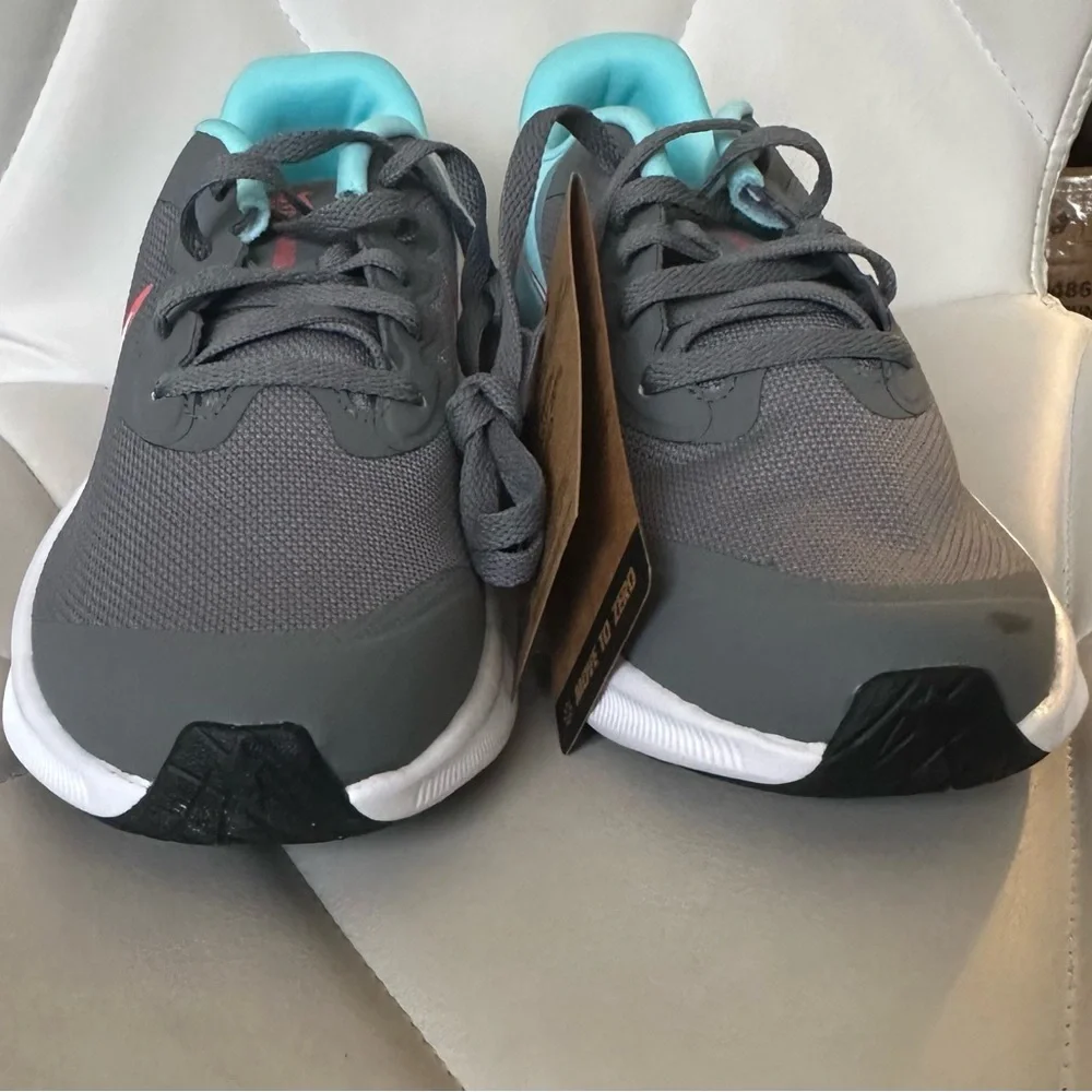 Nike Star Runner 3 GS Smoke Grey Copa Aqua Sneakers Youth 5Y NWT